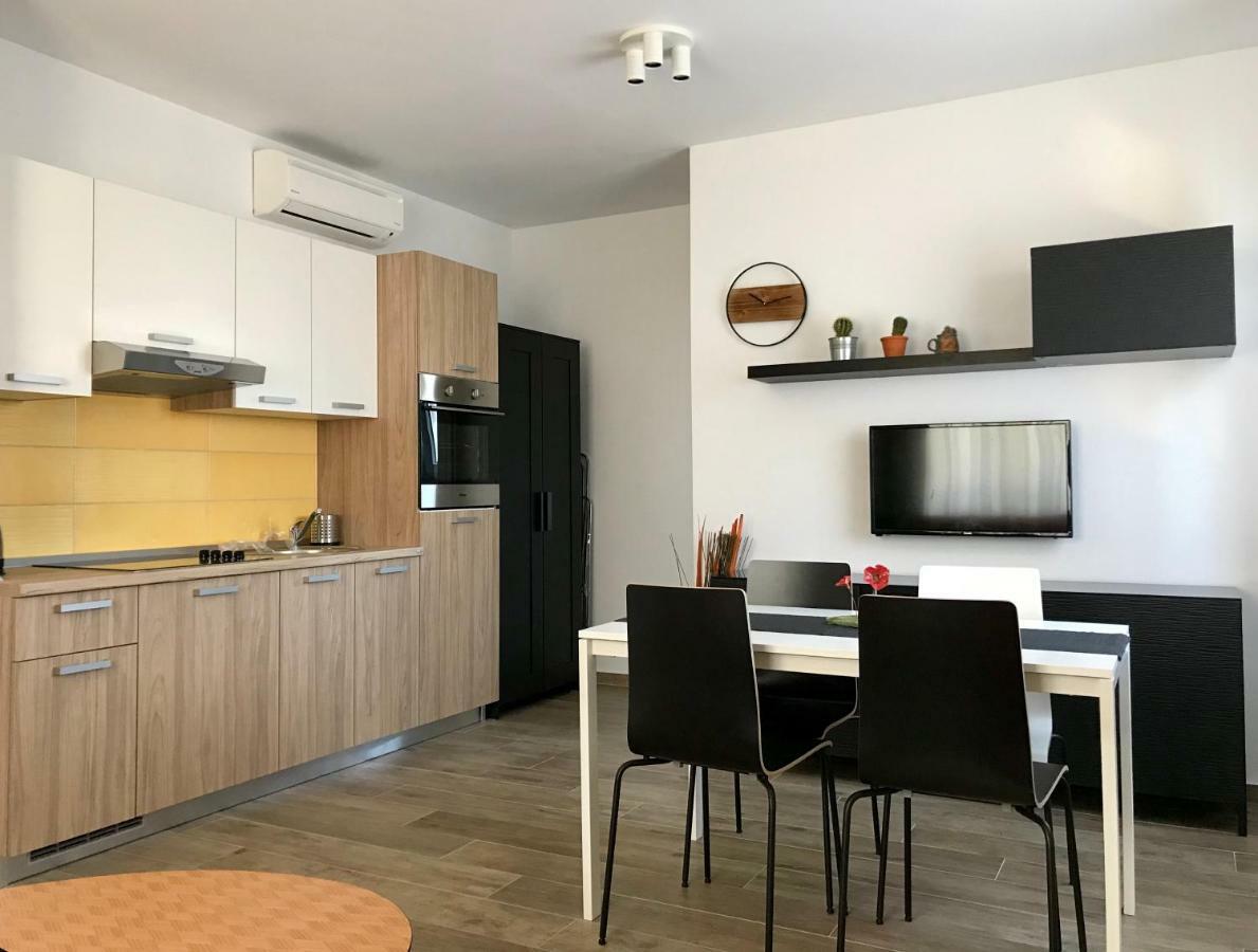 Apartamento Fine & Shine Pula Exterior foto